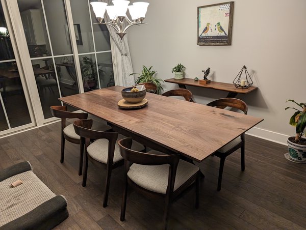 Finished table front view